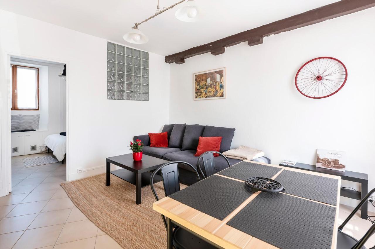 Les Logis De Marcoussis Appartement Buitenkant foto